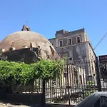 La Casa Al Teatro